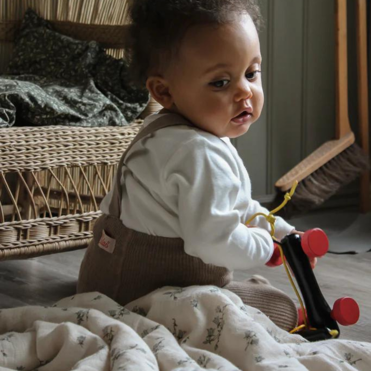 Silly Silas | Baby & Children's Clothing | Footed Tights - Peanut
