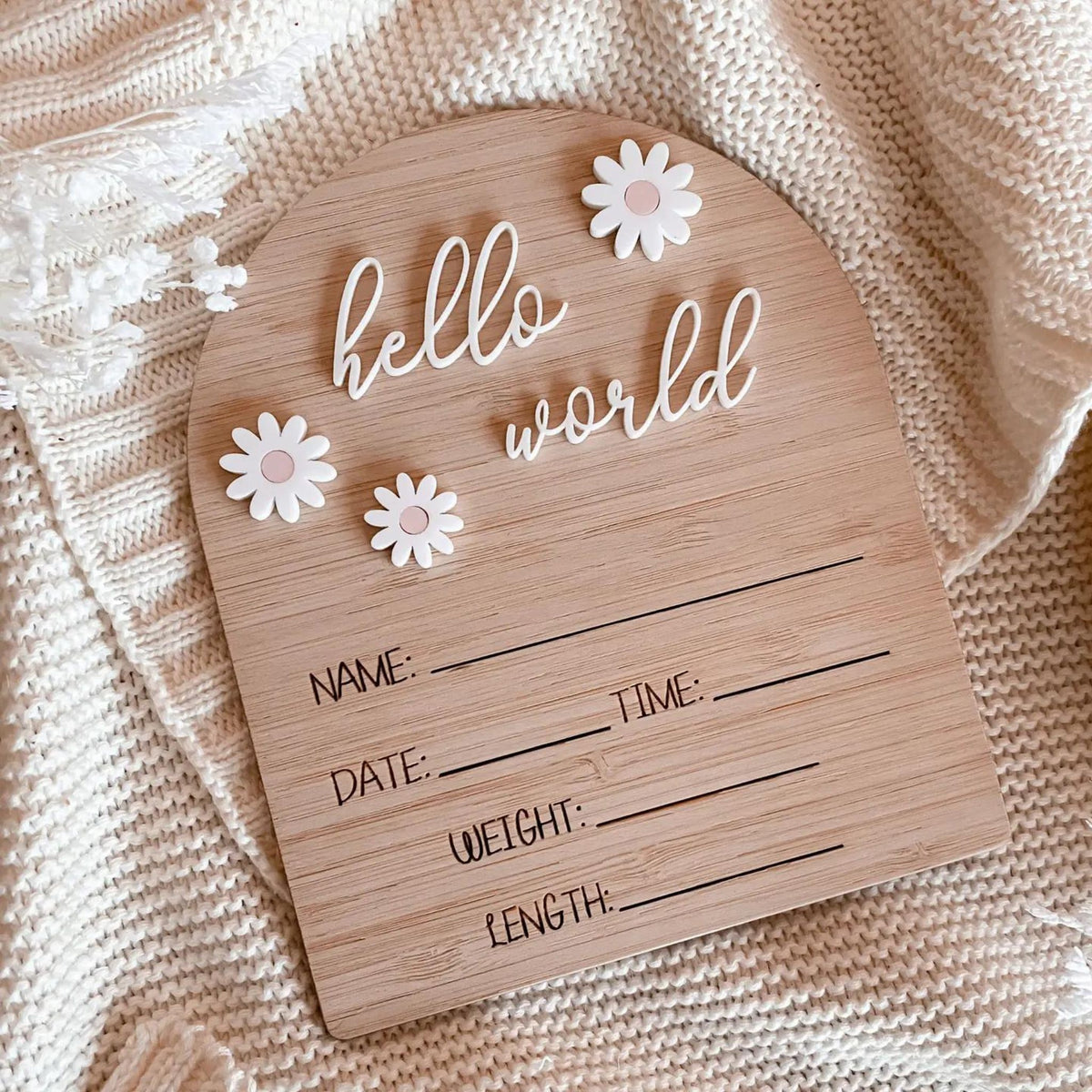 Birth Announcement Plaque | Daisy | Baby Essentials