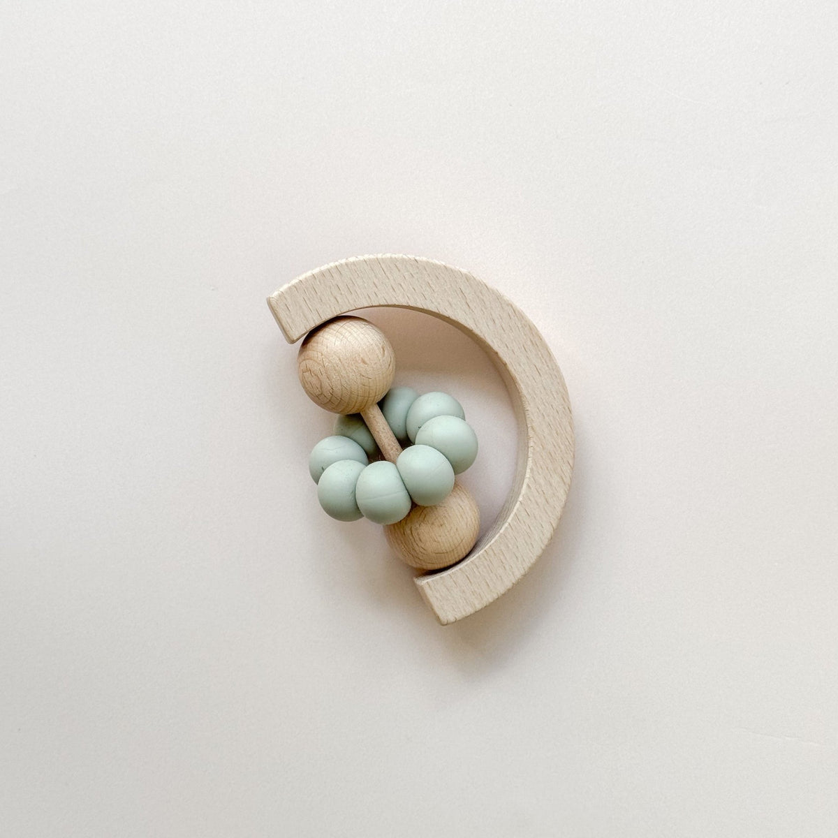 Beechwood Silicone Teether | OliveOLLIE + HARPERTeethers