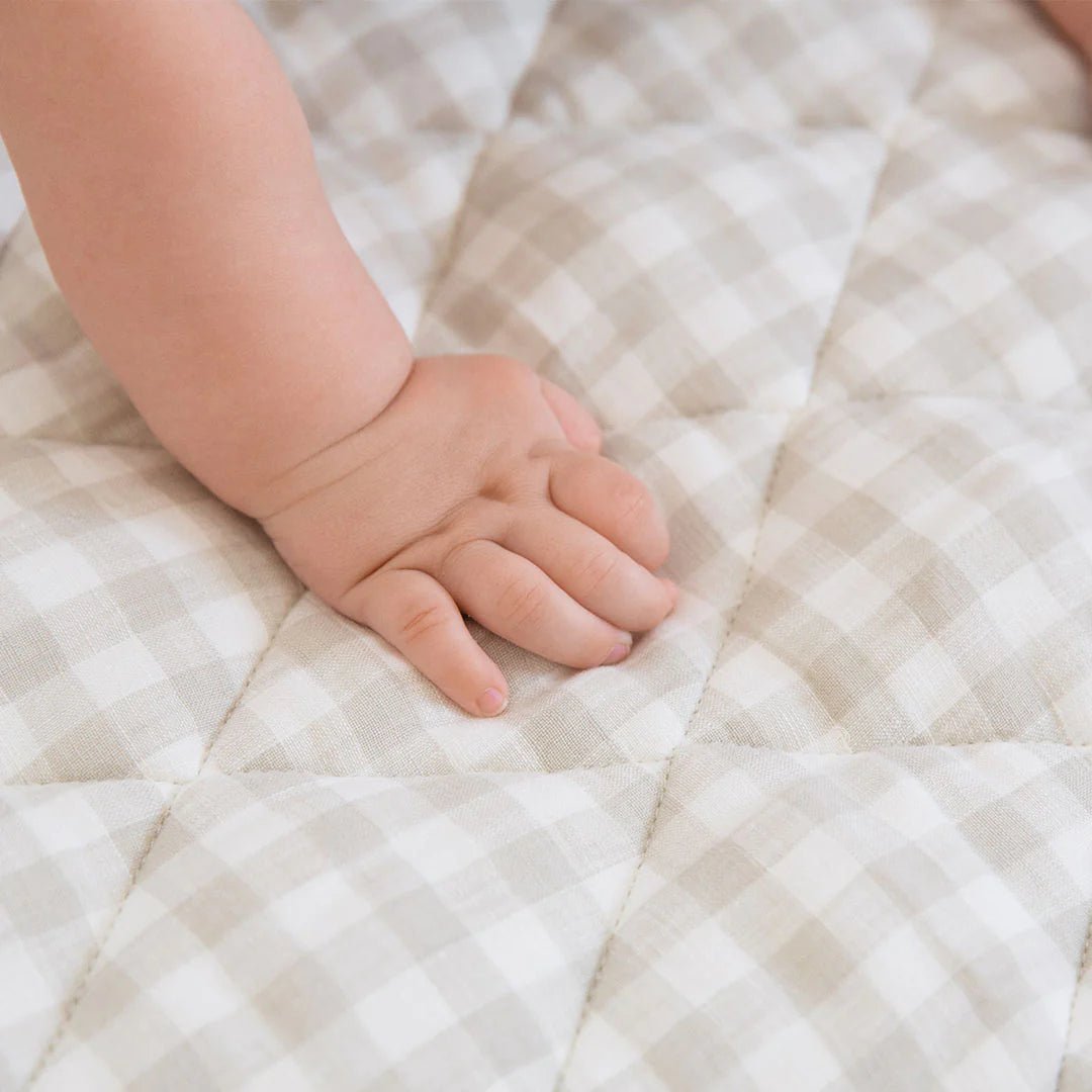 Linen Play Mat | GinghamWARREN HILLPlay Mat