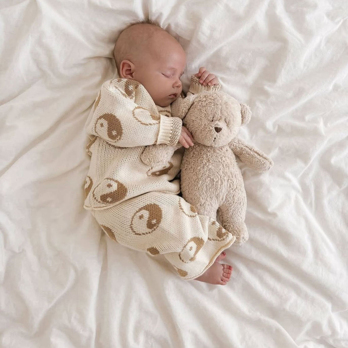 Moonie Bear - Sand | Portable Sound Machine | Baby Sleep Aid