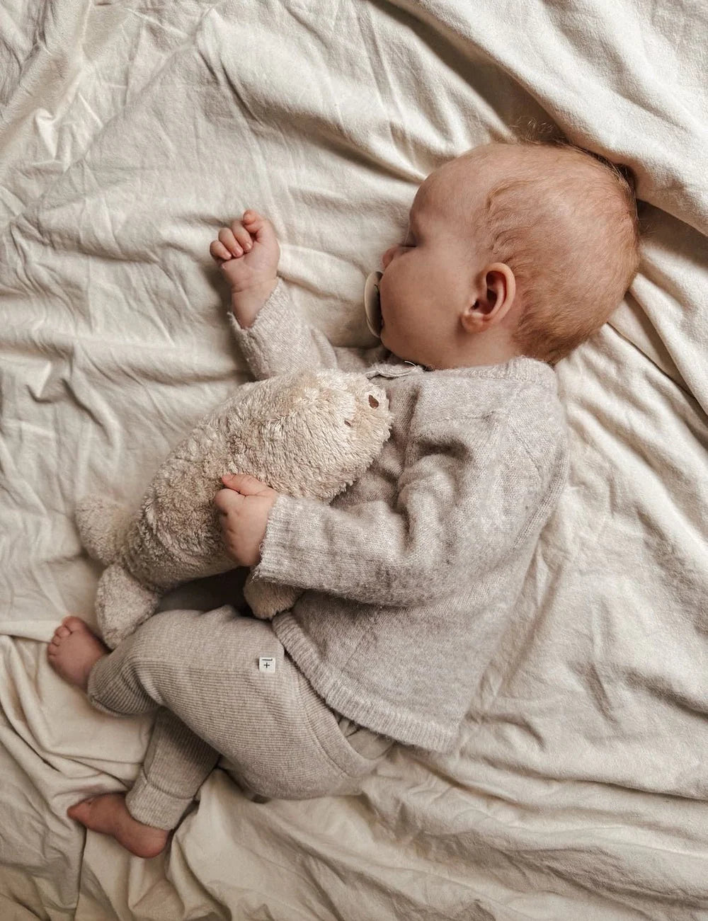 Moonie Bear | Organic Humming Seal with Night Light - Sand